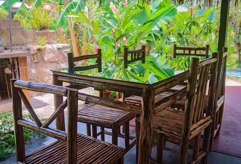 민박 Alojamiento El Bombonaje00000