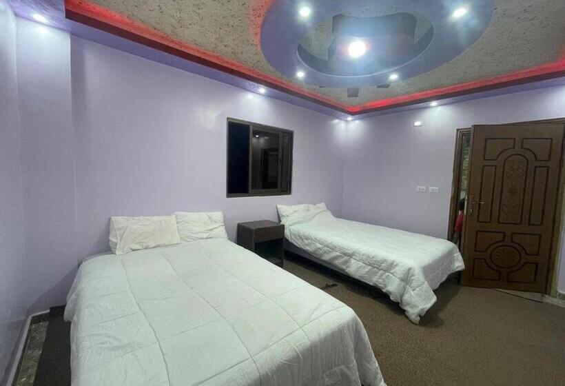 تختخواب و صبحانه Bedouin Experient House