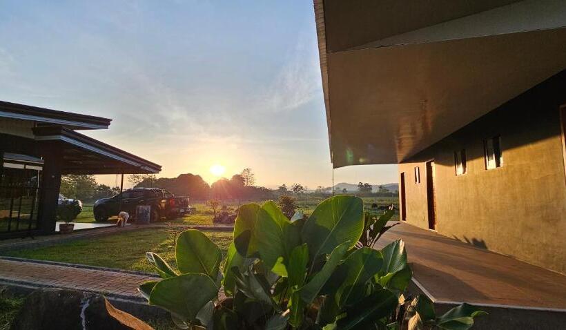 تختخواب و صبحانه Jorge S Black Cabin