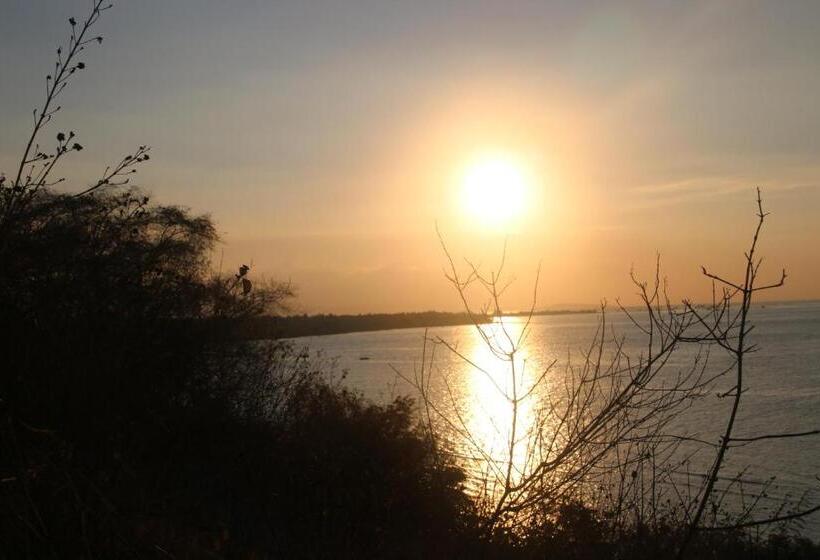 צימר Kubu Sari Guest House