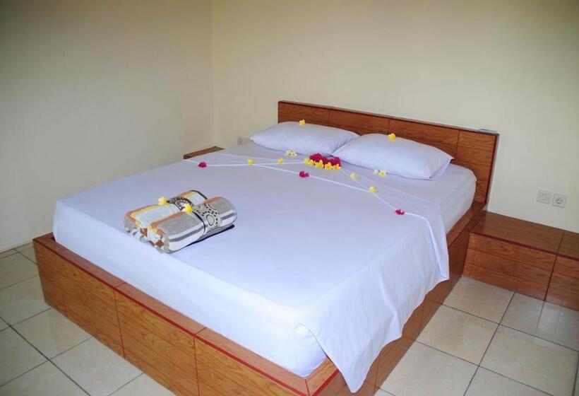 민박 Kubu Sari Guest House