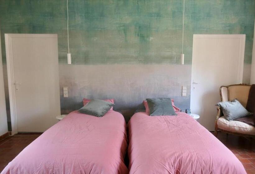 ベッドアンドブレックファースト La Cense   Mélin