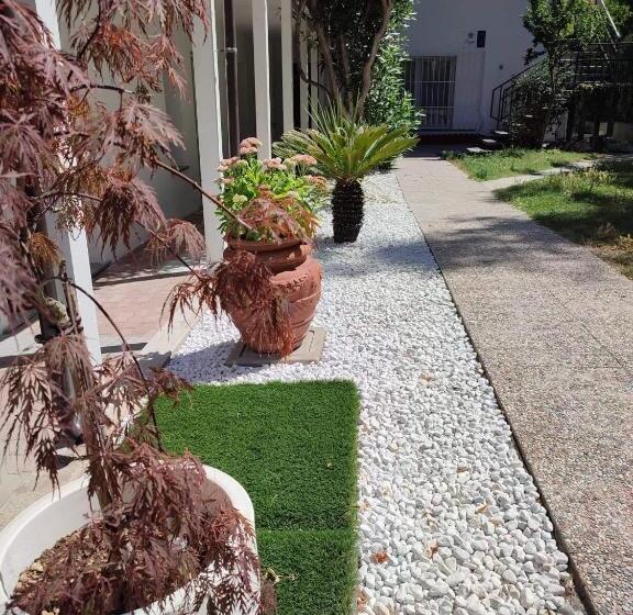 تختخواب و صبحانه Le Stanze Di Diana