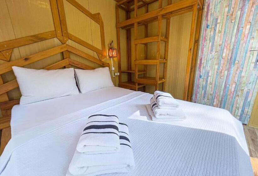 مبيت وإفطار Pydnai_village