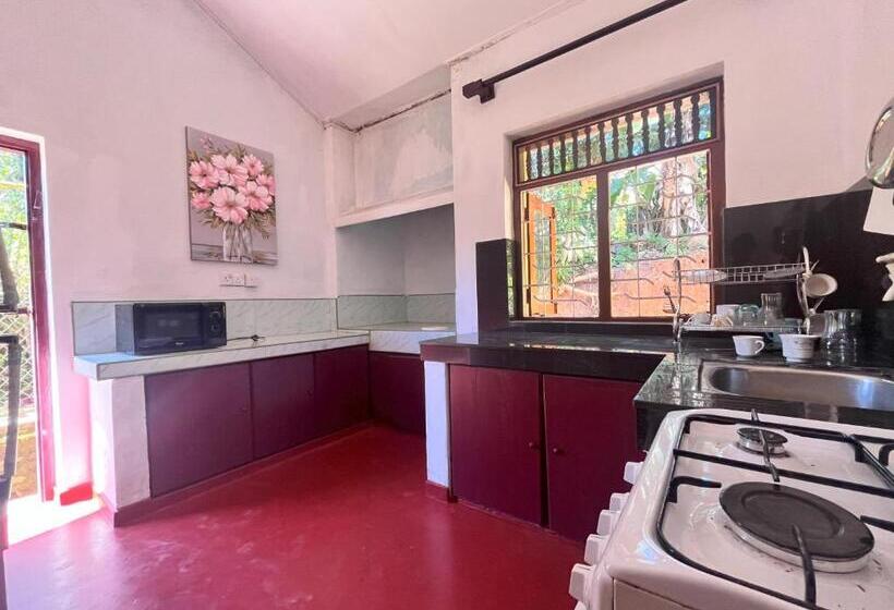 민박 Quantum Villa Weligambay