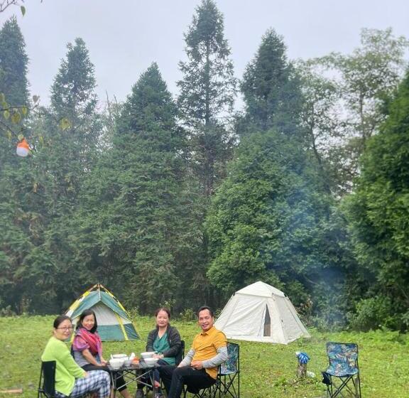 تختخواب و صبحانه Wind S House Ha Giang