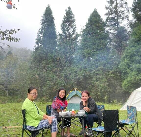 تختخواب و صبحانه Wind S House Ha Giang