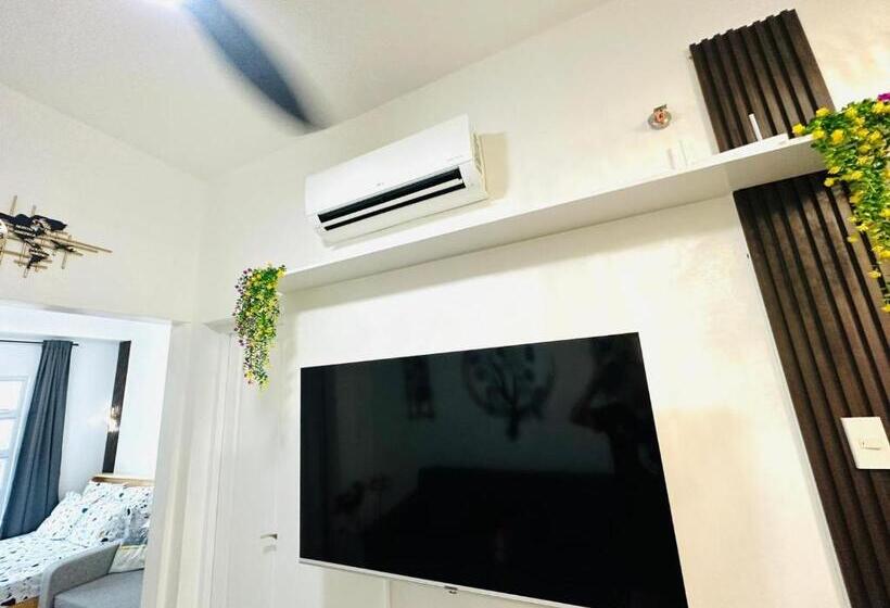 Group Friendly Cebu Condo With Mall Access