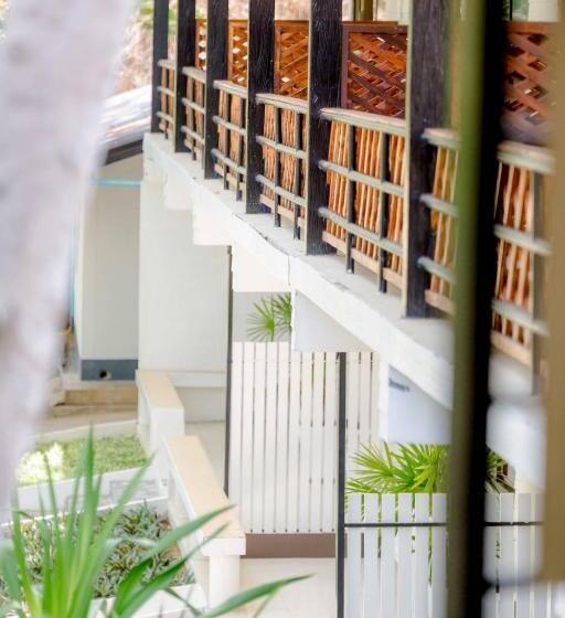 酒店 เพชรมณีกาญจน์ บีช รีสอร์ท