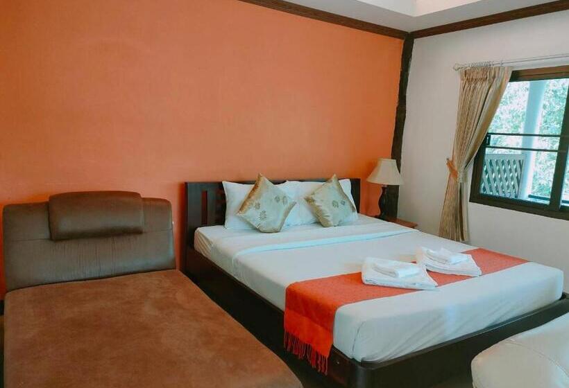 酒店 เพชรมณีกาญจน์ บีช รีสอร์ท