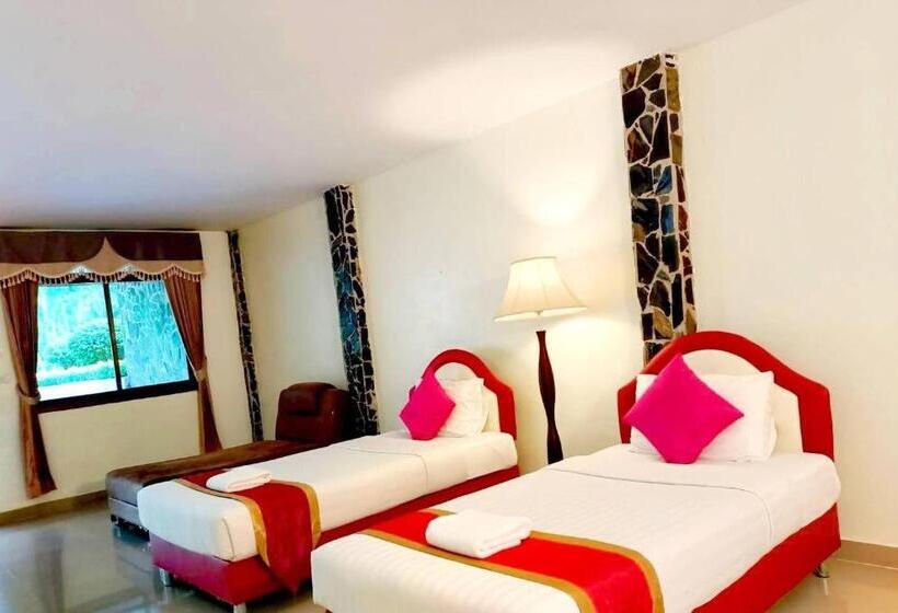 酒店 เพชรมณีกาญจน์ บีช รีสอร์ท