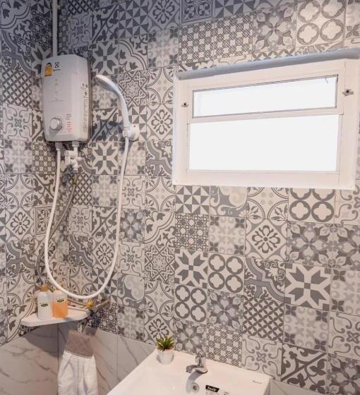 호텔 มาดีดี รีสอร์ท