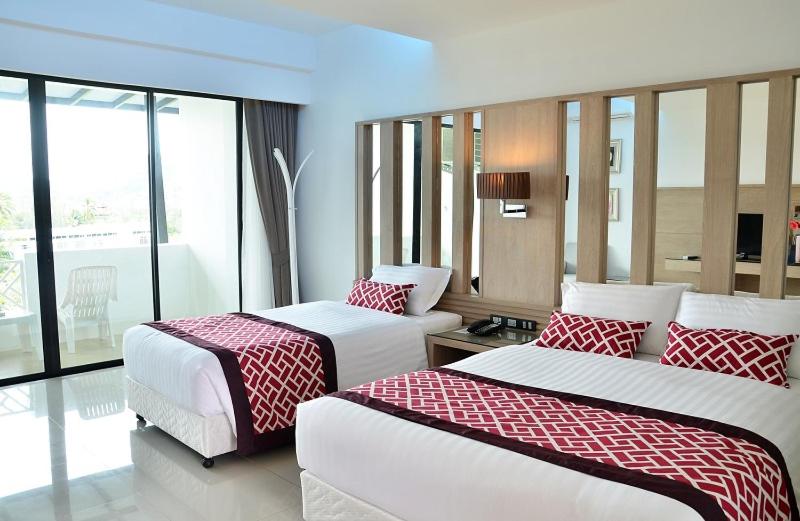 호텔 1 Br Deluxe Twin Bed Kathu Phuket