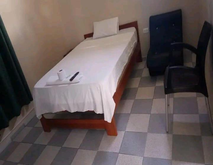 هتل Acuarela Hostal Tarapoto