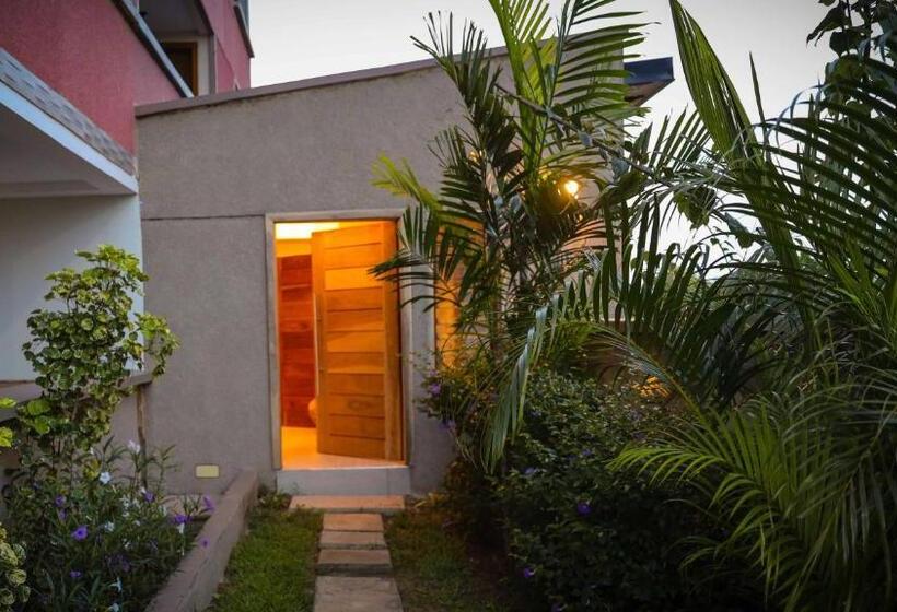 Hotel Aleri S Garden