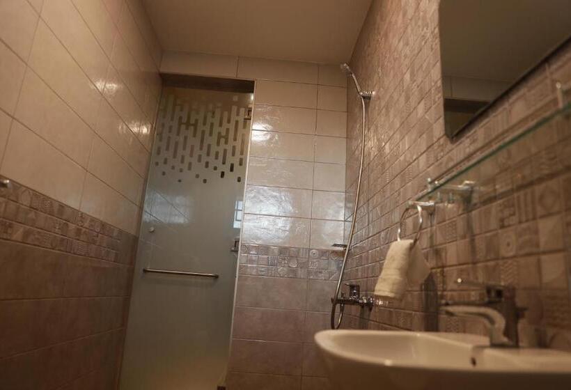 Hotel Aleri S Garden