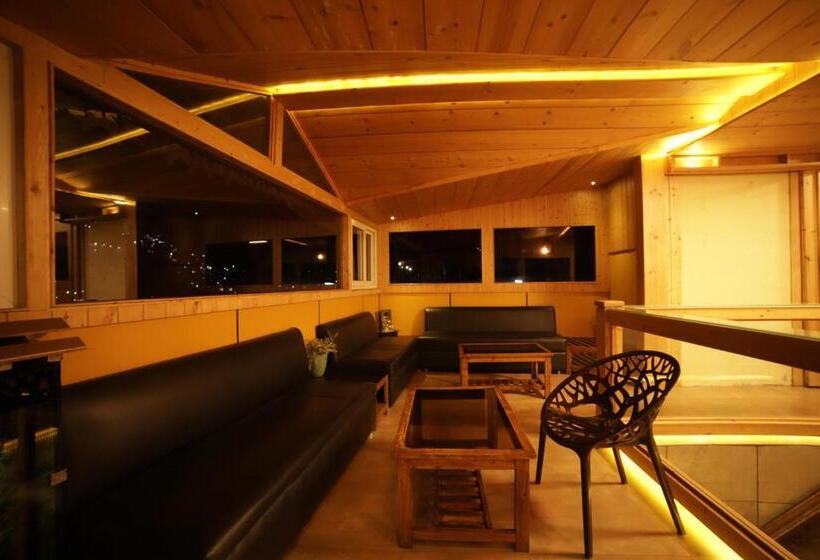 ホテル Aman The Lake Side