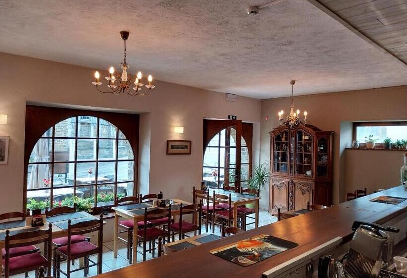 فندق Au Cœur Bion