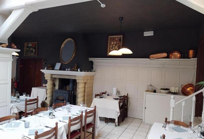 فندق Au Cœur Bion