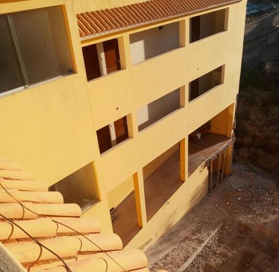 هتل Bello Horizonte De Cotahuasi