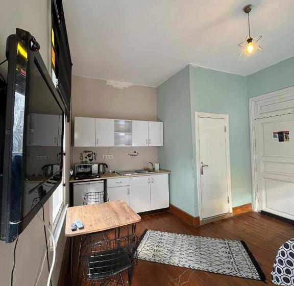 ホテル Cinar Apart