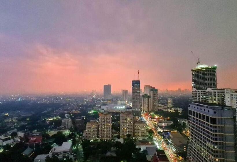 ホテル City Views Fame Residences