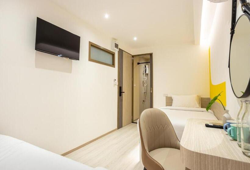 Капсульный Oтель L Minitel At Night Bazaar Chiangmai