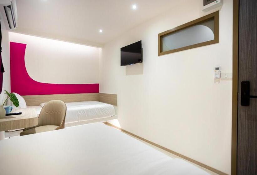 Капсульный Oтель L Minitel At Night Bazaar Chiangmai