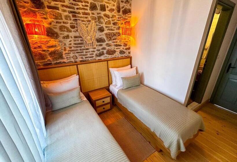 Отель Cundalis1893