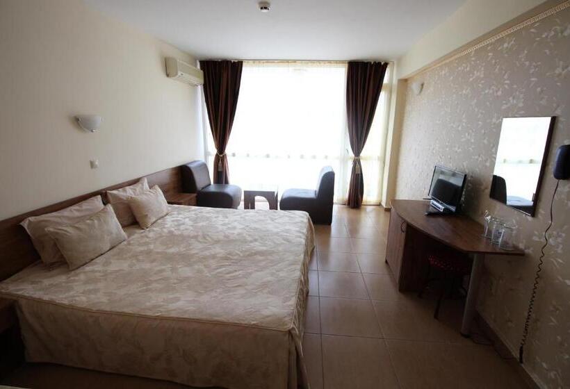 בית מלון כפרי семеен хотел идън