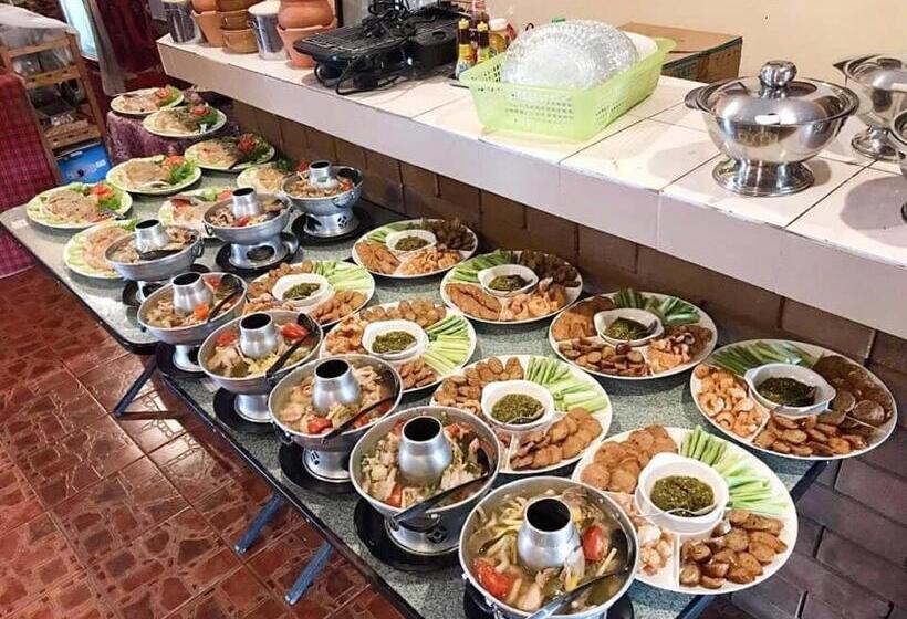 ホテル Good View Nan Restaurant &