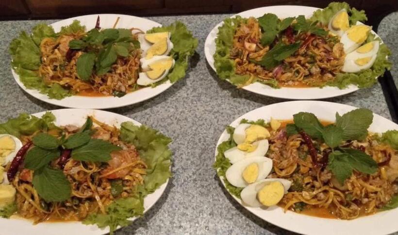 ホテル Good View Nan Restaurant &