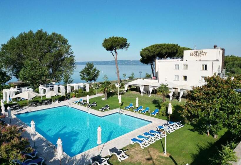 בית מלון כפרי Holiday Sul Lago