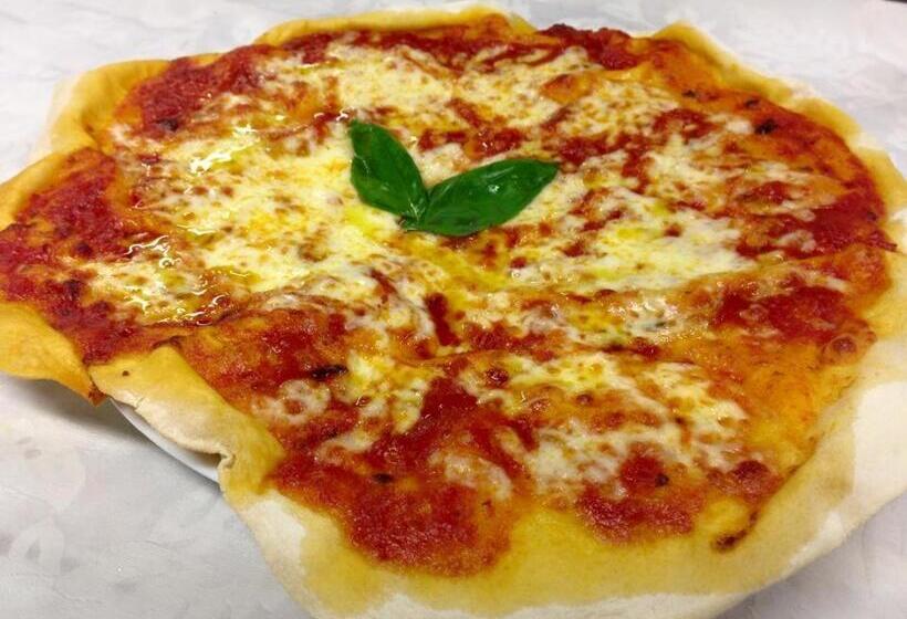 בית מלון כפרי Holiday Sul Lago