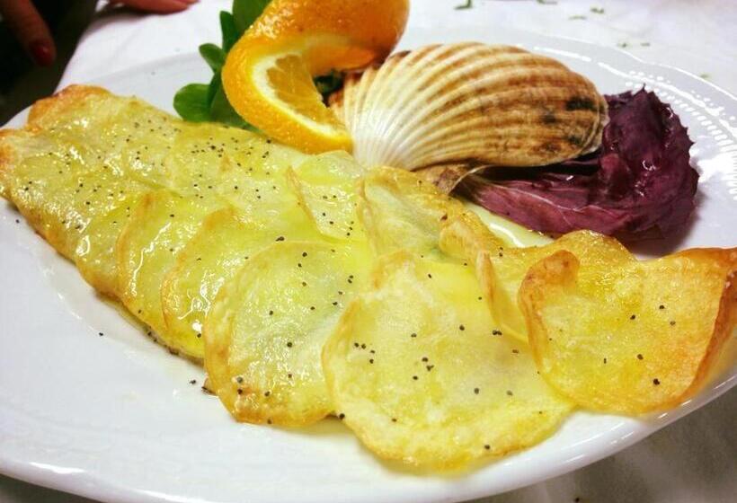 בית מלון כפרי Holiday Sul Lago