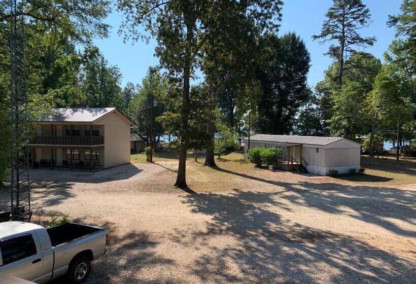 ホテル Holly Park Marina