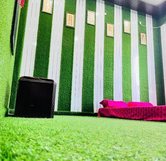 בית מלון כפרי Kalash Garden