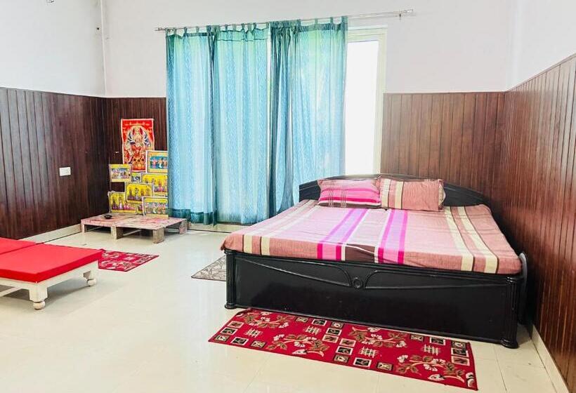 בית מלון כפרי Kalash Garden