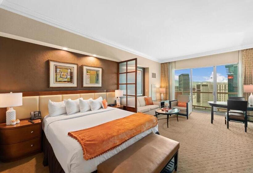 هتل Lucky Gem Penthouse & Luxury Suites At Signature Resort, Balcony Strip View 1607
