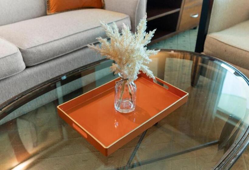 هتل Lucky Gem Penthouse & Luxury Suites At Signature Resort, Balcony Strip View 1607