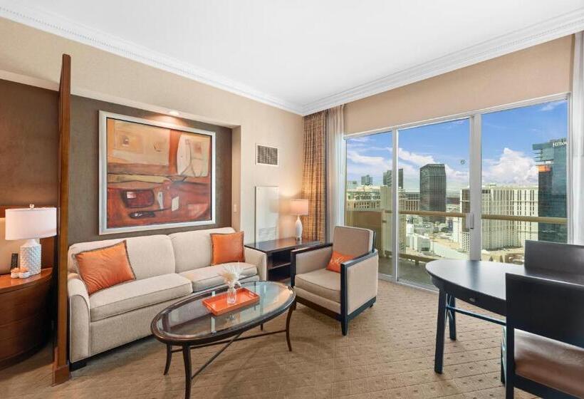 酒店 Lucky Gem Penthouse & Luxury Suites At Signature Resort, Balcony Strip View 1607