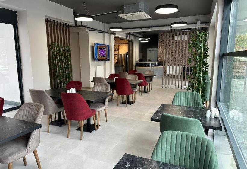 酒店 Marasium Suites