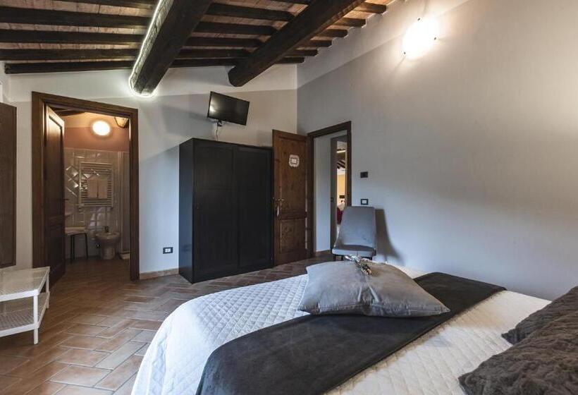 בית מלון כפרי Masseria Del Bosco   Podere Poderuccio