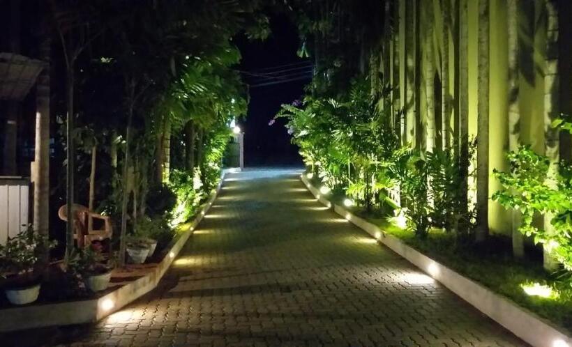 ホテル Mr Tourist