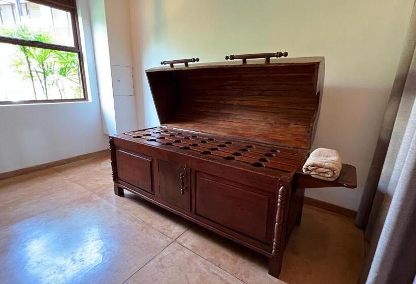 酒店 Palm Garden Ayurveda Resort