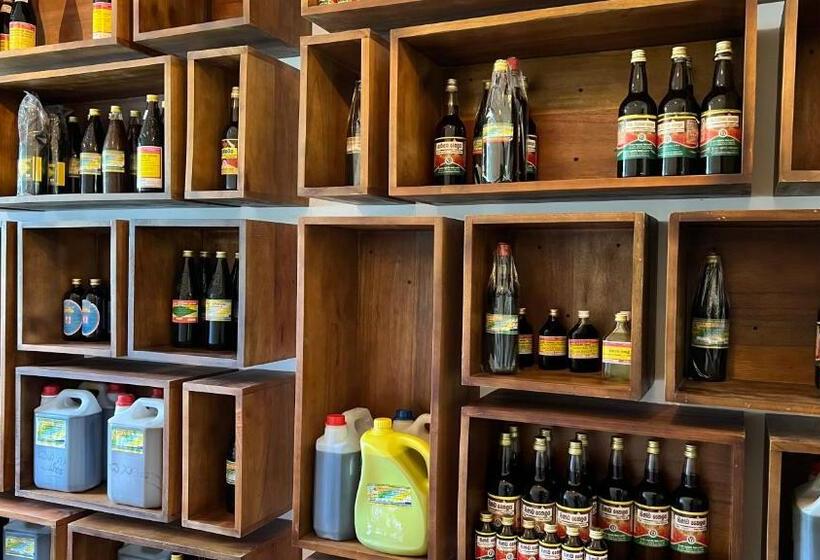 酒店 Palm Garden Ayurveda Resort