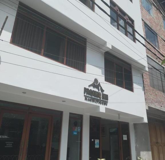 فندق Paqariq Inn