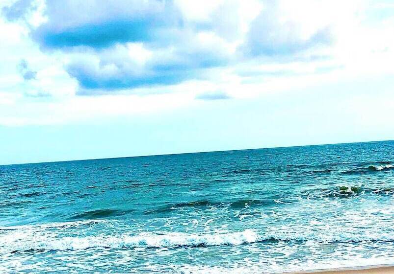 ホテル The Paradise Beach Resort And Apartment