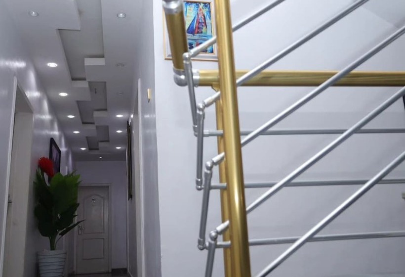 ホテル The Paradise Beach Resort And Apartment