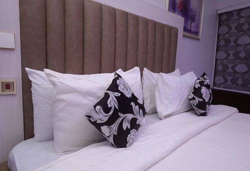 ホテル The Paradise Beach Resort And Apartment